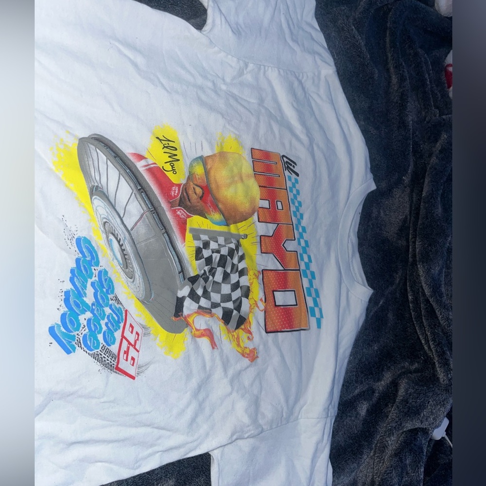 medium zumiez shirt